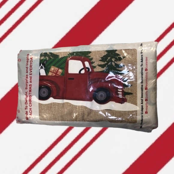 Christmas Tree Skirt, Burlap with Buffalo Check, Rustic Country Red Truck, 32" - Picture 5 of 5